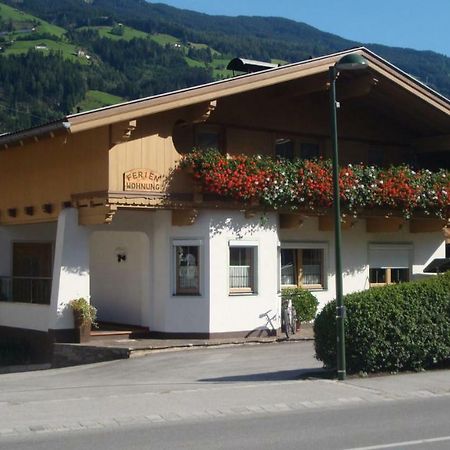 شقة Haus Waldner Aschau Im Zillertal المظهر الخارجي الصورة